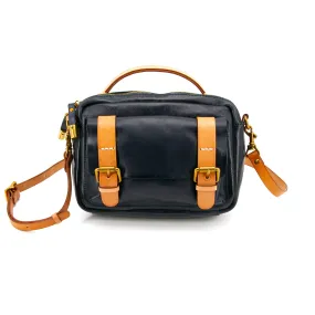 College style messenger bag